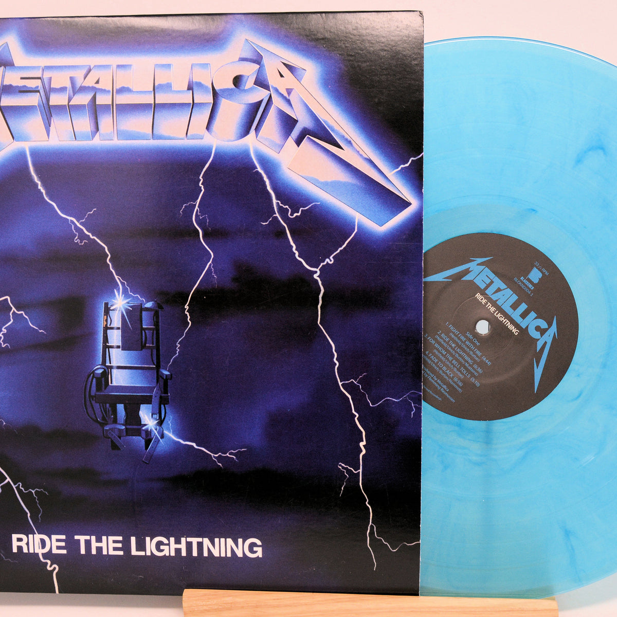 Metallica | Ride the Lightning | 1LP Coloured Vinyl Remastered front cover