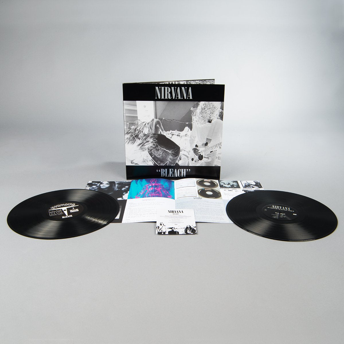 Nirvana | Bleach - DeluxeEdition (BOOKLET) | 2LP Gatefold Sleeve  180g front cover